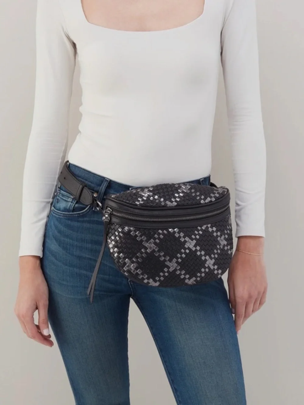 NEW HOBO Juno Belt Bag Woven Leather Black Metallic Woven
